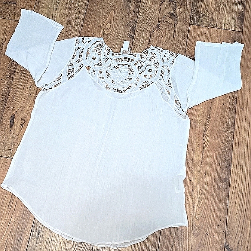 Chico's White Relaxed Embellished Blouse